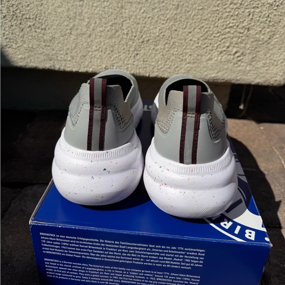 Women’s ReGrind Lightweight Slip-On Energy Return Technology Dearfoams sneakers - Picture 10 of 13